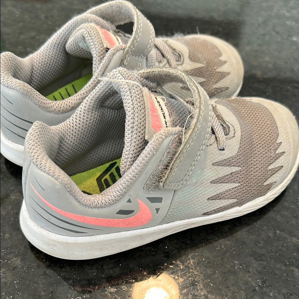 Nike Girls Gray and Pink Sneakers